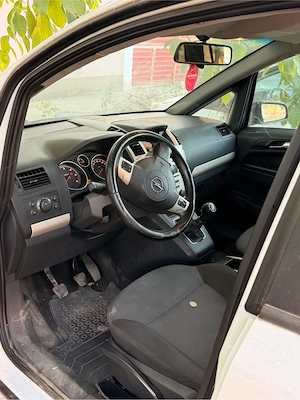 Opel Zafira 7 locuri - imagine 4