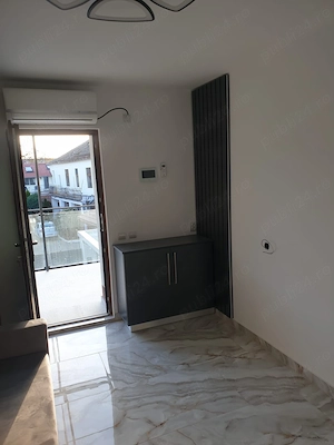 Inchiriez apartament 3 camere Brancoveanu - imagine 10