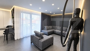 Apartament cu 2 camere, 56.80 mp, zona Semicentrala