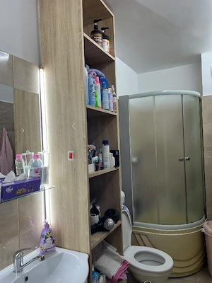 Vand garsonieră , complet mobilată și utilată, situată în cartierul Găvana 3 - imagine 8