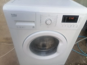 Mașină de spălat rufe Beko 7 kg 