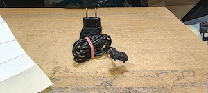 Incarcator Sony Ericcson CST60 4.9V 450mA - imagine 5