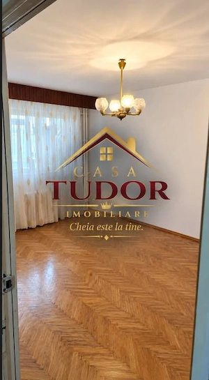 Apartament 4 camere NORD