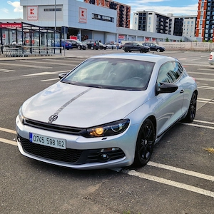 Volkswagen Scirocco 2.0 TSI 200CP DSG 6 - imagine 6