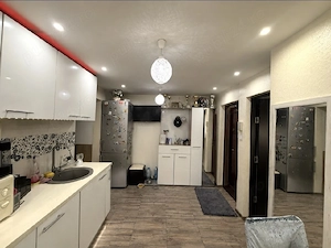 apartament de vânzare  - imagine 2