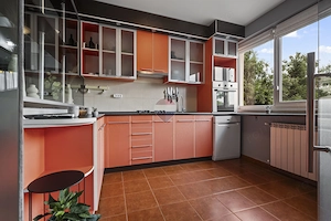 Apartament premium cu 4 camere, 141 mp utili + curte proprie de 210 mp - imagine 10
