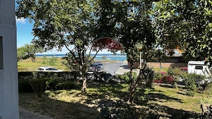 Apartament 2 camere de inchiriat-Faleza Nord in prima linie la mare - imagine 5