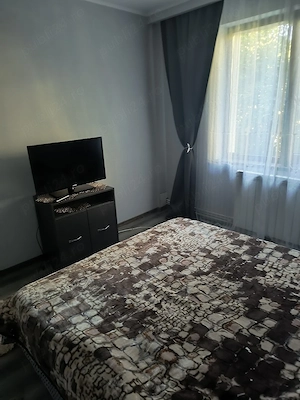 închiriez apartament  - imagine 6