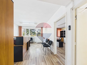 Apartament cu 2 camere, fost spatiu comercial, Metrou Eroii Revolutiei - imagine 12