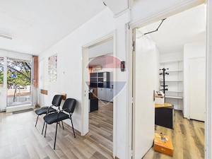 Apartament cu 2 camere, fost spatiu comercial, Metrou Eroii Revolutiei - imagine 6