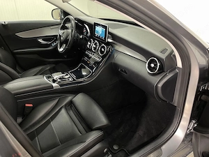Mercedes-Benz C - imagine 10