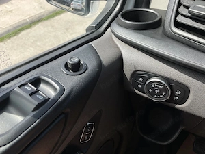 Ford Transit Custom - imagine 12