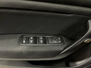 Renault Megane - imagine 18