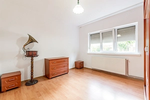 Apartament 4 camere la parter, acces direct din stradă in Micalaca - imagine 5