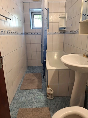 Apartament de 2 camere de imchriat in zona Eroii Revolutiei  - imagine 5