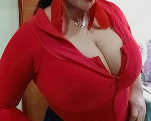 Am revenit! Matura roşcată sexy!!!50 ++!!