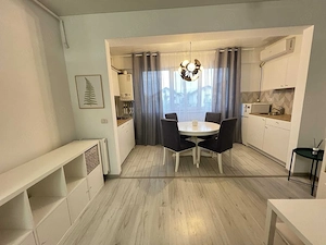 Inchirez garsoniera in Pollux Residence