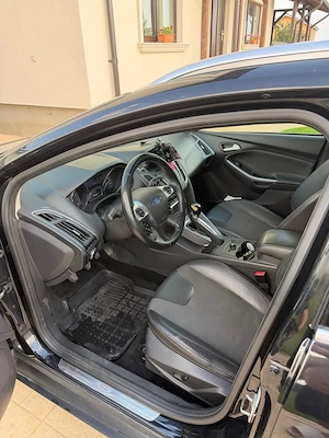 Ford Focus Titanium Break 1.6 EcoBoost 150 CP | Keyless Go | 2011 | 240.620 km - imagine 3