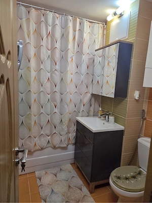 Inchiriez apartament in Craiovita,zona Racheta  - imagine 4