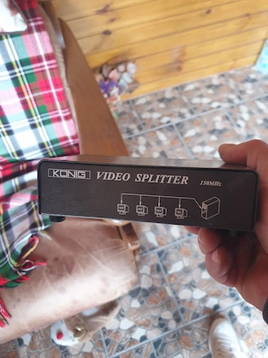 Spliter VGA 4 ieșiri