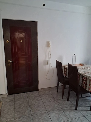 Închiriez apartament cu 2 camere zona Olimpia-Stadion  - imagine 1