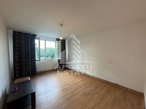 Apartament cu 2 camere de vânzare,decomandat,Gheorghe Lazăr,Timișoara