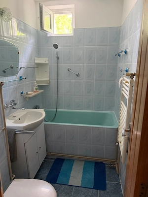 Ofer spre închiriere apartament 3 camere decomandat  - imagine 5