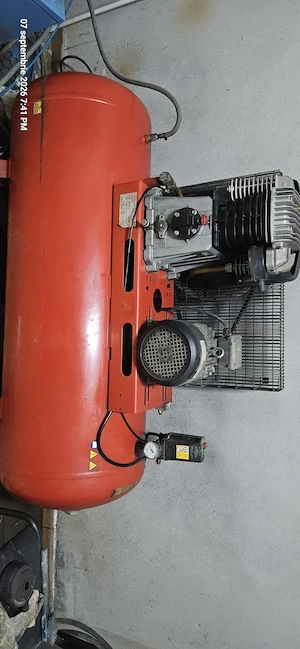 Compresor industrial butelie 500l