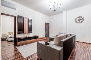 APARTAMENT ULTRACENTRAL | STR. UNIRII | MONUMENT ISTORIC - COMISION 0 - imagine 2