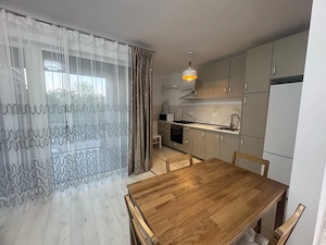 Apartament cu 3 camere, parcare subterană-Iris Armoniei Aradului - imagine 2