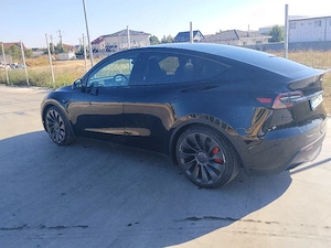 Tesla model y performance 2022 - imagine 2