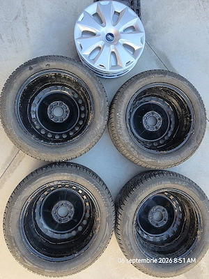 4 roți iarnă Ford R16 205/55 R16 Nankang 94V XL + jante SRD + capace Ford - imagine 5