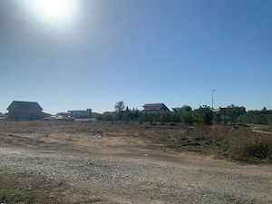 Teren intravilan de vânzare Remetea Mare   1.640 mp, pe colț, 2 fronturi stradale - imagine 2