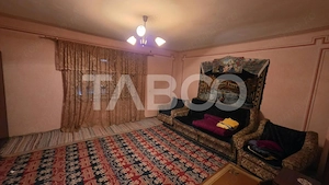 Casa de vanzare in Lancram teren 800 mp la strada Principala - imagine 3