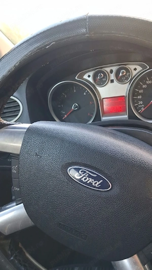Ford Focus - imagine 7