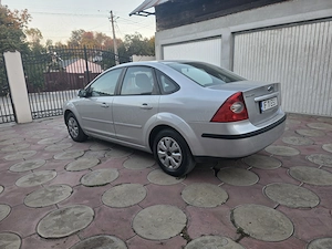 Ford Focus Berlina 2007-Versiunea 16.benzina.110Cp. Norma de poluare E 4. Provenienta RO.156000KM - imagine 6