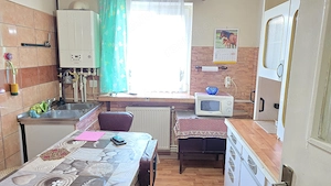 Vand apartament 2 camere decomandat in Deva, Bld. Balcescu, et. 3 - imagine 5