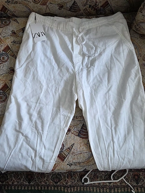Pantaloni Zara noi XL