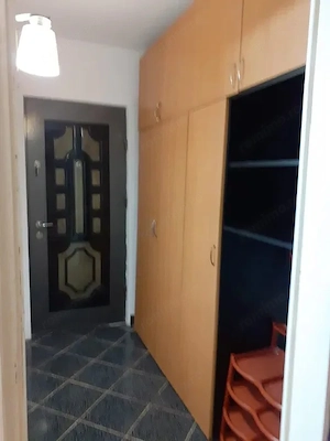 apartament 1 camera etajul 2 zona Lunei aproape de Complexul Studentesc cu CENTRALA PROPRIE - imagine 6