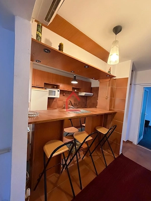 Apartament cu 3 camere, Decomandat, Piata Unirii-Ultra Central - imagine 2