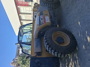 incarcator frontal JCB 541 - imagine 3