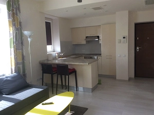 Garsoniera de inchiriat- str. Maria Rosetti nr.38 - imagine 4