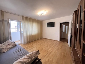  Apartament 2 camere, 50 mp utili, etaj 4/5  - Dambovita - imagine 3