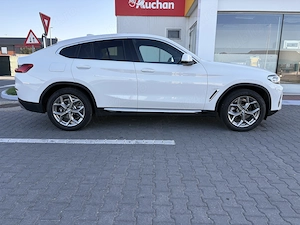 BMW X4 30i XDRIVE 2024 9300 km - imagine 6