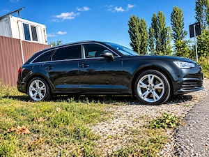VAND AUDI A4 avant km realii 59000 - imagine 3