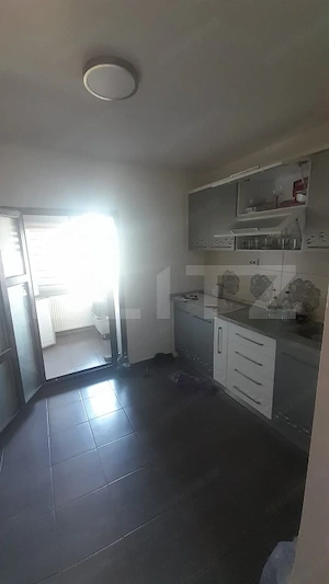 Investiție Excelentă! 3 Camere DE VANZARE, Chiriaș + 450€/Lună, Luceafărului - imagine 2