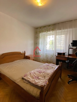 Apartament cu 4 camere, Decomandat, Pacurari-Petru Poni - imagine 3