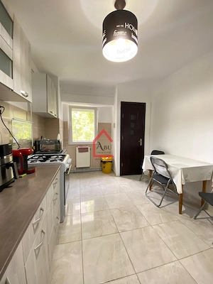 Apartament cu 4 camere, Decomandat, Pacurari-Petru Poni - imagine 10