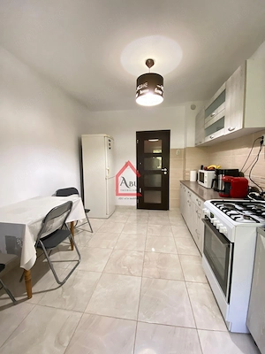 Apartament cu 4 camere, Decomandat, Pacurari-Petru Poni - imagine 11