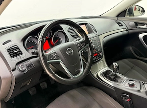 Opel Insignia 1.8 Design Edition - imagine 10